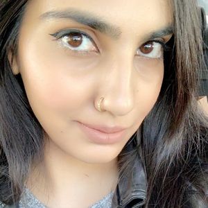 Meet your Posher, Sonia